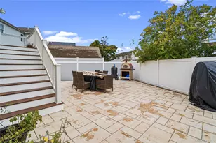 371 E Shore Rd, Lindenhurst, NY 11757 - Photo 37