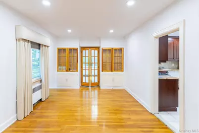 186-33 Henley Road, Jamaica, NY 11432 - Photo 5