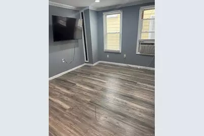 12603 103rd Avenue, Richmond Hill, NY 11419 - Photo 9