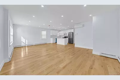 13611 220th Place, Springfield Gardens, NY 11413 - Photo 7