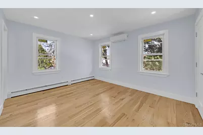 13611 220th Place, Springfield Gardens, NY 11413 - Photo 11