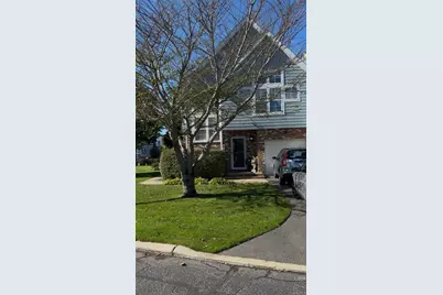 20-22 Broadlawn Drive, Central Islip, NY 11722 - Photo 1