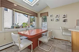 28 Chatham Rd, Commack, NY 11725 - Photo 9