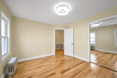 114-50 200th Street, Saint Albans, NY 11412 - Photo 11