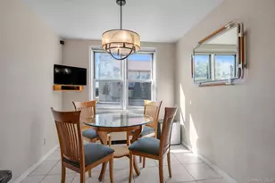 1390 Broadway, Hewlett, NY 11557 - Photo 11