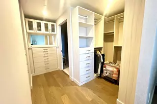131-03 40th Rd, Flushing, NY 11354 - Photo 17