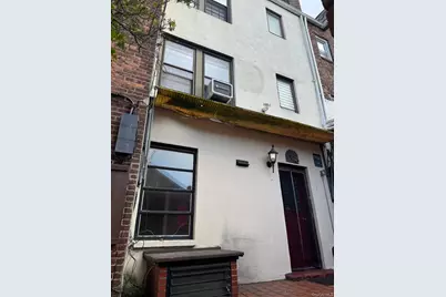 99-03 Ascan Avenue, Forest Hills, NY 11375 - Photo 37