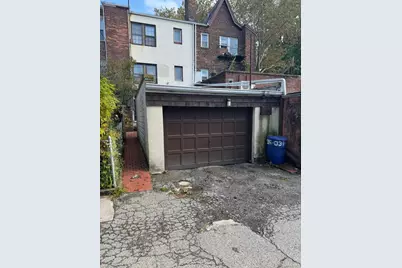 99-03 Ascan Avenue, Forest Hills, NY 11375 - Photo 39