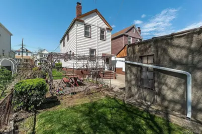 8518 55th Avenue, Elmhurst, NY 11373 - Photo 3