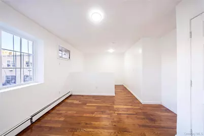 10649 156th Street, Jamaica, NY 11433 - Photo 5