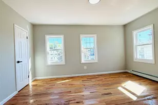 99-34 Bellaire Pl, Queens Village, NY 11429 - Photo 9