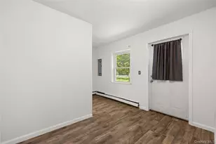 537 Lakeway Dr, North Babylon, NY 11704 - Photo 17