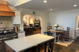 22 Emerson Ave, North Babylon, NY 11703 - Photo 7