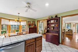 837 Smithtown Ave, Bohemia, NY 11716 - Photo 7