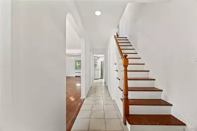 219-01 82nd Avenue, Hollis, NY 11427 - Photo 3