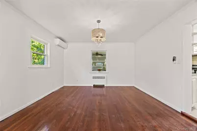 219-01 82nd Avenue, Hollis, NY 11427 - Photo 7