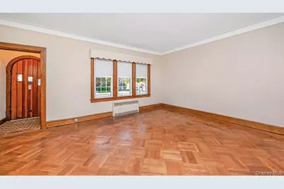 64-57 83rd Place, Middle Village, NY 11379 - Photo 5