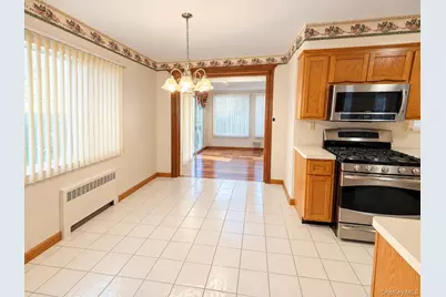 [Address not provided], Elmont, NY 11003 - Photo 5