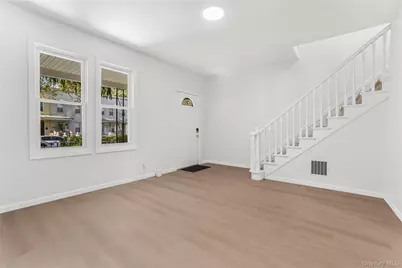 9119 110th Street, Richmond Hill, NY 11418 - Photo 23