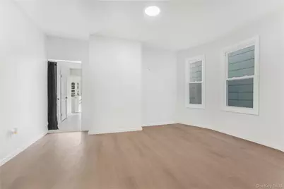 9119 110th Street, Richmond Hill, NY 11418 - Photo 25