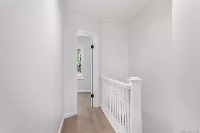 9119 110th Street, Richmond Hill, NY 11418 - Photo 17