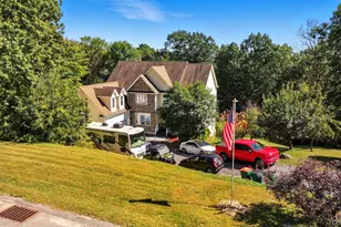 153 Shagbark Ln, Hopewell Junction, NY 12533 - Photo 33