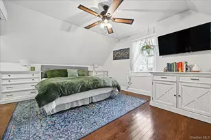 76 Powell Pl, Farmingdale, NY 11735 - Photo 17