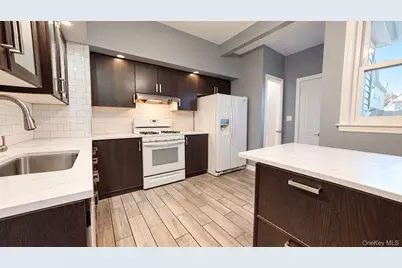 10725 115th Street, Richmond Hill, NY 11419 - Photo 13