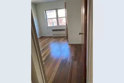20-28 Utopia Parkway, Whitestone, NY 11357 - Photo 5