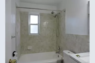 99 Washington Avenue, Valley Stream, NY 11580 - Photo 7