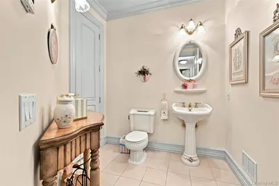 3 Crescent Drive, Northport, NY 11768 - Photo 13