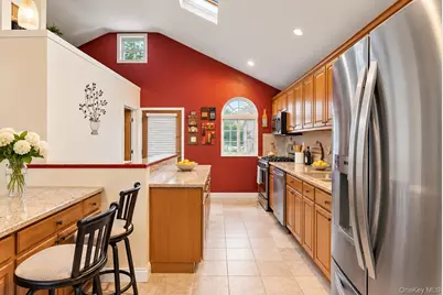 96 Rosedale Road, Woodmere, NY 11581 - Photo 5