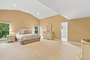 19 Wildwood Dr, Dix Hills, NY 11746 - Photo 21