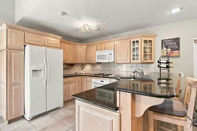 19 Wildwood Drive, Dix Hills, NY 11746 - Photo 15