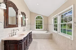 19 Wildwood Dr, Dix Hills, NY 11746 - Photo 25