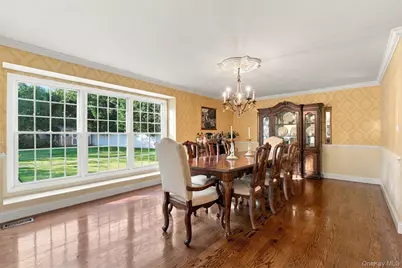 19 Wildwood Drive, Dix Hills, NY 11746 - Photo 7