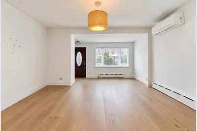 8827 Aubrey Avenue, Glendale, NY 11385 - Photo 3