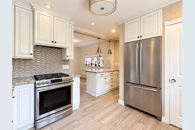 8827 Aubrey Avenue, Glendale, NY 11385 - Photo 11