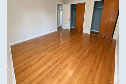[Address not provided], Elmont, NY 11003 - Photo 5