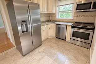 [Address not provided], Elmont, NY 11003 - Photo 3