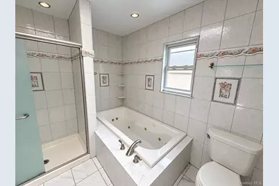 [Address not provided], Elmont, NY 11003 - Photo 11