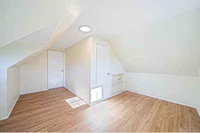 1025 N Greene Avenue, Lindenhurst, NY 11757 - Photo 19