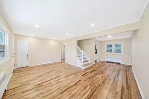 1025 N Greene Ave, Lindenhurst, NY 11757 - Photo 3
