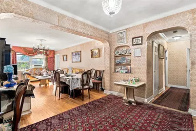 63-61 99 Streets #F2, Rego Park, NY 11374 - Photo 3
