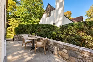 49 Walbrooke Rd, Scarsdale, NY 10583 - Photo 37