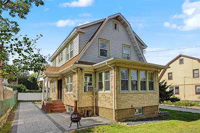 6-16 129th, College Point, NY 11356 - Photo 1