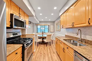 109 Storm Dr, Holtsville, NY 11742 - Photo 5