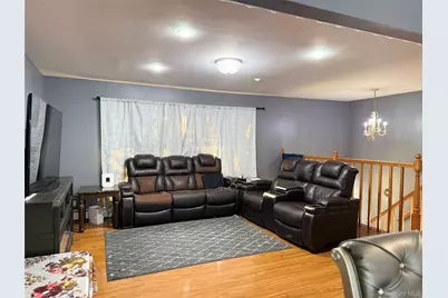 1111 Franklin Avenue, Valley Stream, NY 11580 - Photo 13