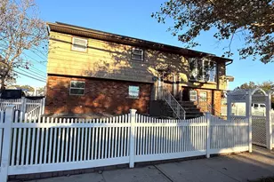 1111 Franklin Ave, Valley Stream, NY 11580 - Photo 3