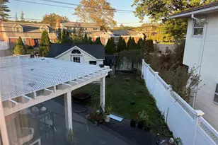 1111 Franklin Ave, Valley Stream, NY 11580 - Photo 19